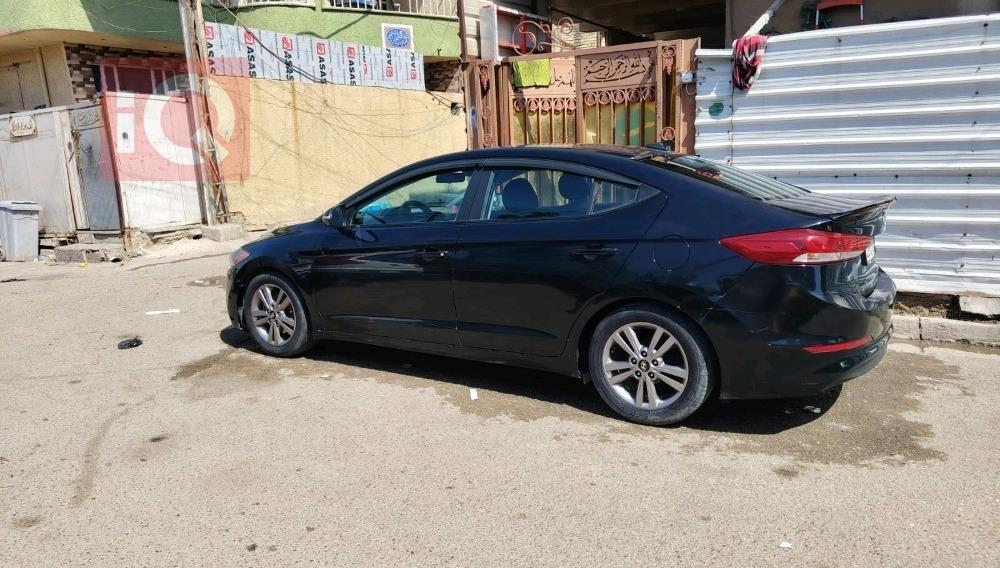 هيونداي النترا